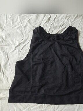 Old Navy Black Cropped Tank Top